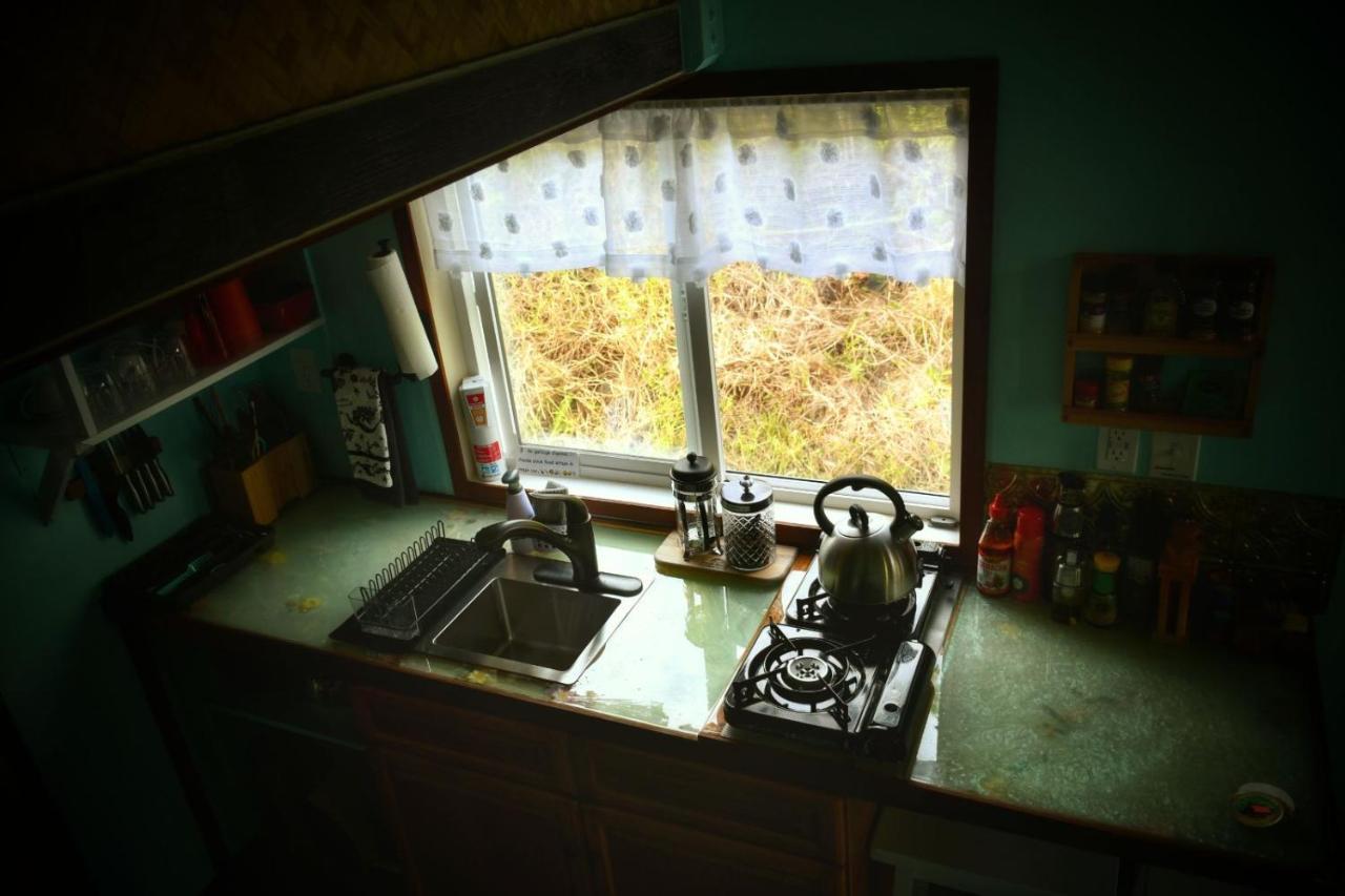 Country Cottage In Papa Bay Екстериор снимка